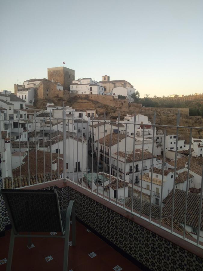 Casa De Las Lanzas Setenil De Las Bodegas Exterior photo